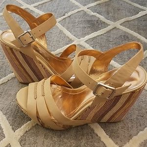 BCBG Wedges